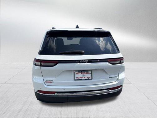 2023 Jeep Grand Cherokee Laredo