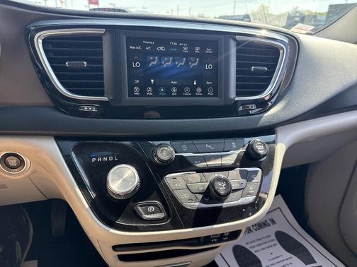 2018 Chrysler Pacifica Touring Plus