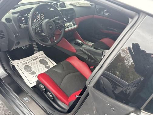 2025 Nissan Z Performance