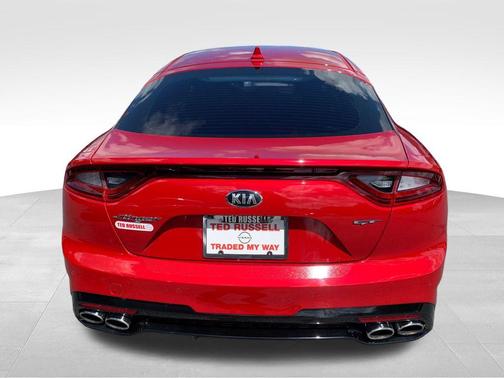 HiChroma Red 2018 Kia Stinger GT2