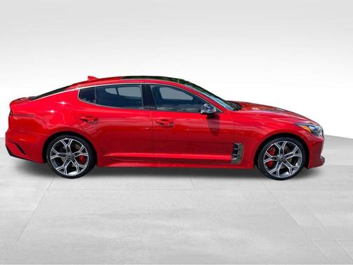 HiChroma Red 2018 Kia Stinger GT2