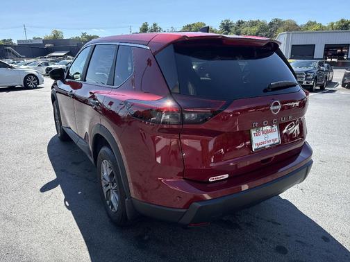 2025 Nissan Rogue S
