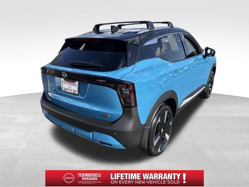 2t Ice Blk Roof 2026 Nissan Kicks SR