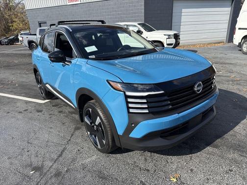 2026 Nissan Kicks SR