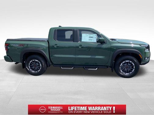Green 2026 Nissan Frontier PRO-4X