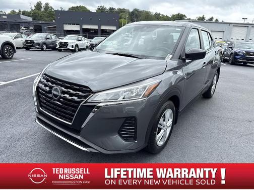 2025 Nissan Kicks Play S