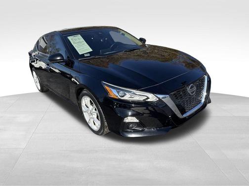 2020 Nissan Altima 2.0 Platinum