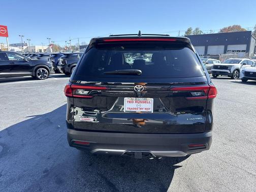 2024 Toyota Grand Highlander Hybrid LIMITED