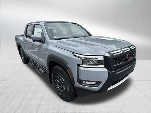 2025 Nissan Frontier PRO-X