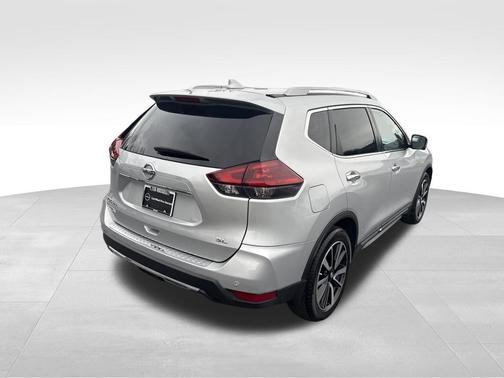2020 Nissan Rogue SL