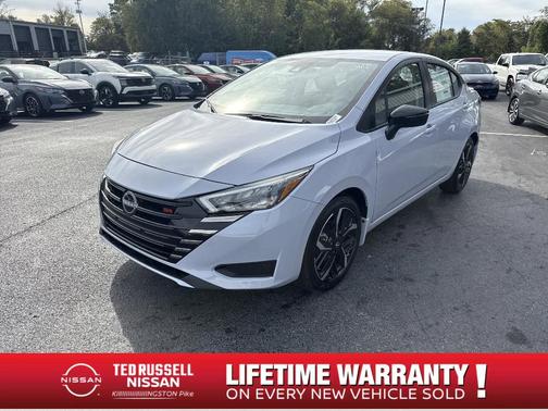 2025 Nissan Versa 1.6 SR