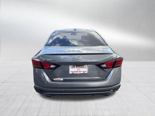 2020 Nissan Altima 2.5 SV