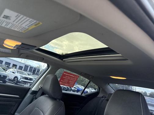 2020 Nissan Altima 2.5 SV