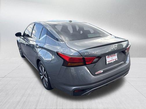 2020 Nissan Altima 2.5 SV