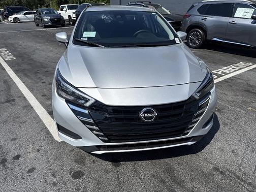 2025 Nissan Versa 1.6 SV