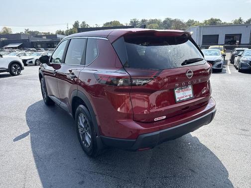 2025 Nissan Rogue S