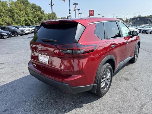 2025 Nissan Rogue S