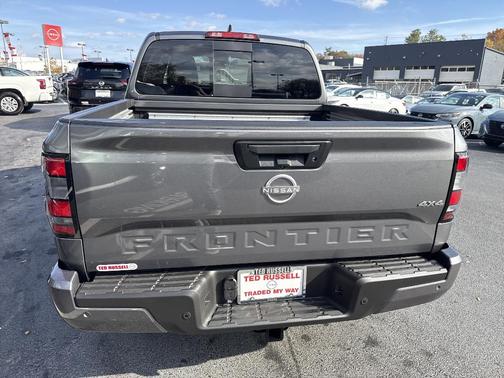 2026 Nissan Frontier SV