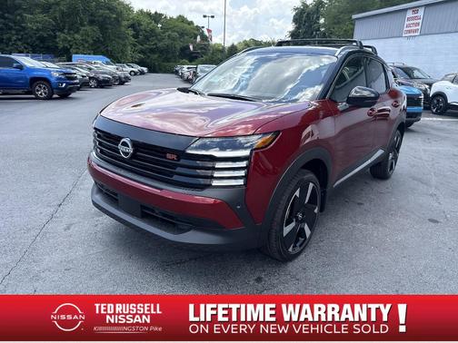 2025 Nissan Kicks SR