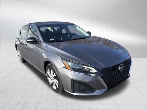 2025 Nissan Altima S