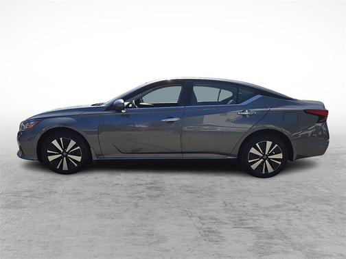 2022 Nissan Altima 2.5 SL