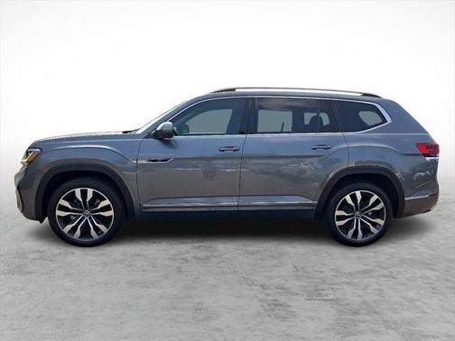 2022 Volkswagen Atlas 3.6L SEL Premium