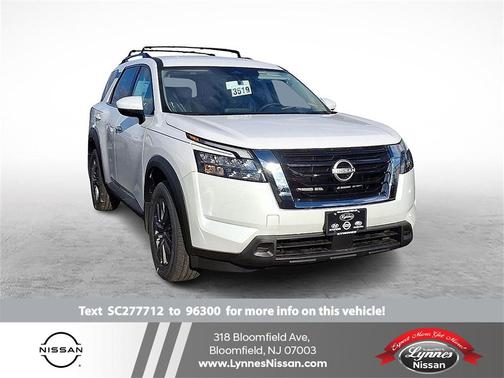 2025 Nissan Pathfinder SV 4WD