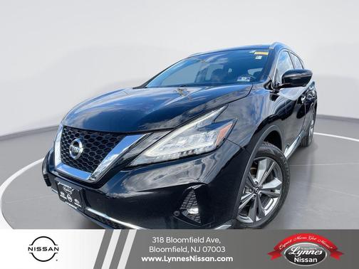 Magnetic Black Pearl 2019 Nissan Murano Platinum