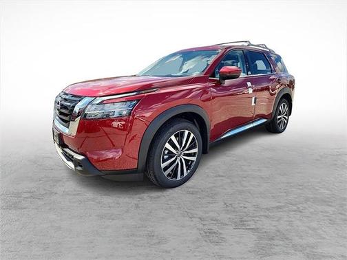 2025 Nissan Pathfinder Platinum 4WD
