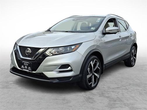 2022 Nissan Rogue Sport SL