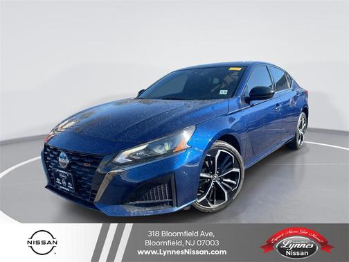 2023 Nissan Altima SR Intelligent AWD