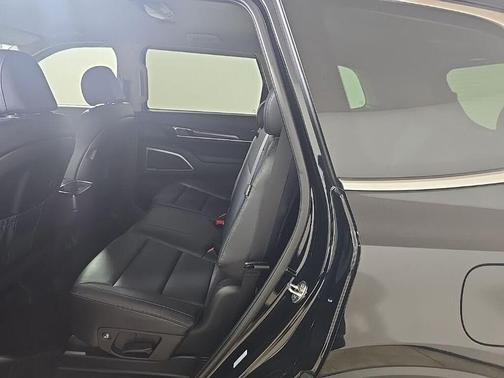 2023 Kia Telluride LX
