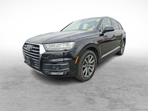 2019 Audi Q7 55 Premium Plus