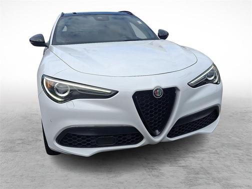 2022 Alfa Romeo Stelvio Ti