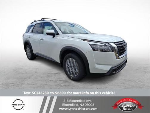 2025 Nissan Pathfinder SV 4WD