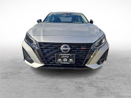 2025 Nissan Altima SR FWD