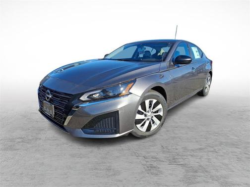 2025 Nissan Altima S FWD