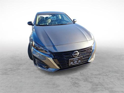 2025 Nissan Altima S FWD
