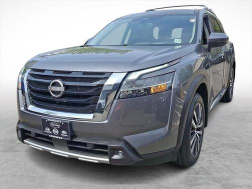 2022 Nissan Pathfinder Platinum 4WD