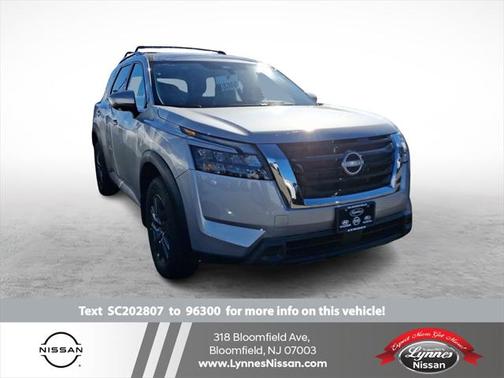 2025 Nissan Pathfinder SV 4WD