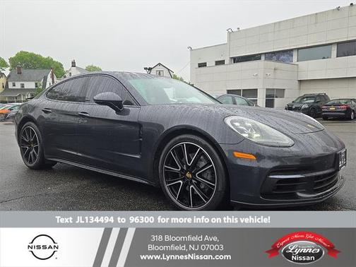 2018 Porsche Panamera 4S
