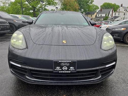 2018 Porsche Panamera 4S