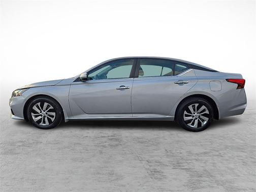 2021 Nissan Altima S FWD