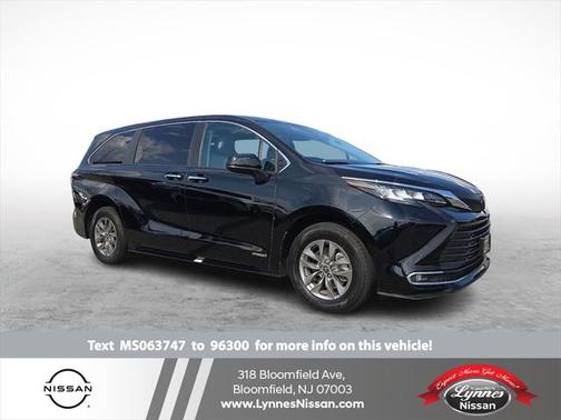 2021 Toyota Sienna XLE 7 Passenger