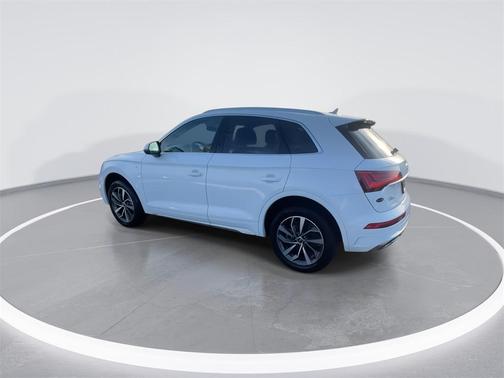 2024 Audi Q5 45 S line Premium Plus