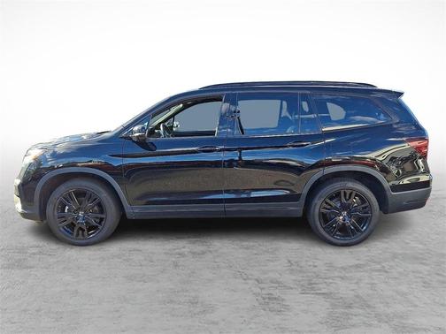 2022 Honda Pilot AWD Black Edition