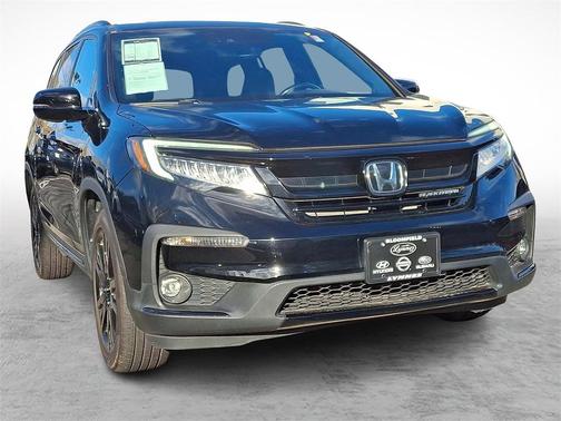 2022 Honda Pilot AWD Black Edition