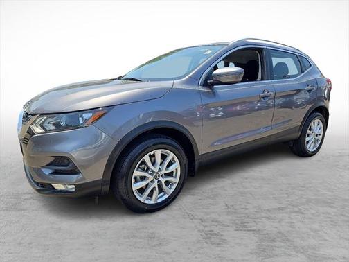 2022 Nissan Rogue Sport SV