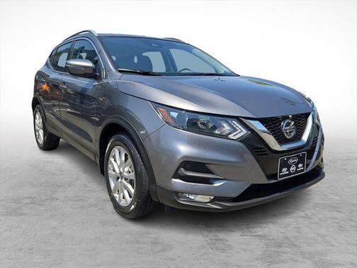 2022 Nissan Rogue Sport SV