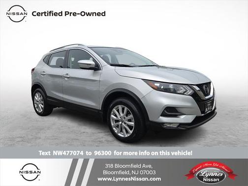 2022 Nissan Rogue Sport SV